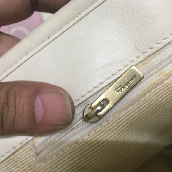 Authentic Salvatore Ferragamo Handbag - Picture 10 of 16